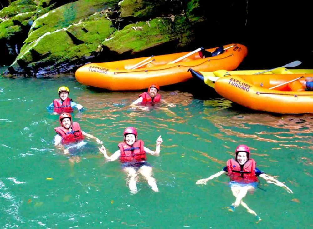 Os rios da regi&atilde;o do PETAR s&atilde;o ideais para a pr&aacute;tica de rafting e boia cross