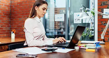 Trabalho remoto na Riachuelo: Vagas abertas com processo seletivo para diversas áreas / Divulgação 