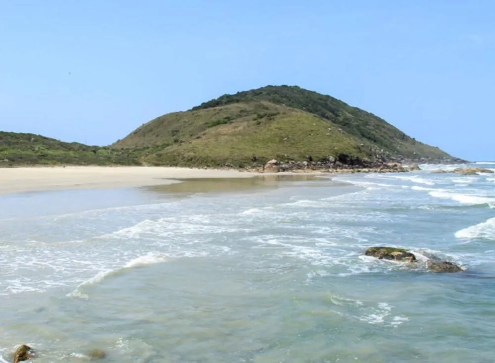 Praias de Cananéia que valem a pena visitar ainda neste verão / Foto: Fundação Florestal