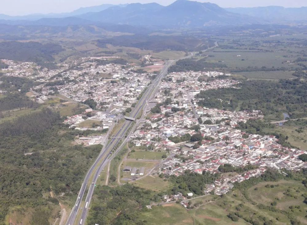 Adolescente de 15 anos perde a vida após manusear agrotóxico em bananal no Vale do Ribeira