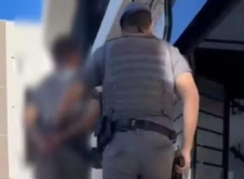Detento foragido de Penitenciária de Registro (SP) após saidinha é recapturado após tentar enganar policiais com identidade falsa / Foto: Reprodução