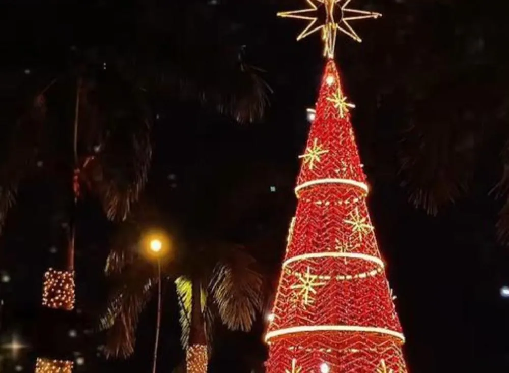 Natal Iluminado de Registro reúne corais, bandas e artistas regionais em programação musical especial na Praça Beira Rio